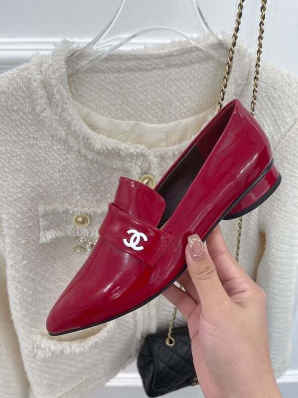 Chanel Women's Loafer With Logo Red For Women