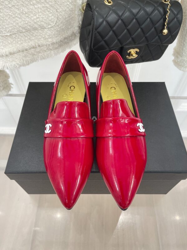 Chanel Women's Loafer With Logo Red For Women