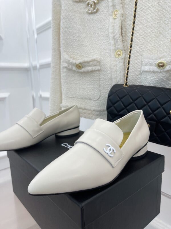 Chanel Women's Loafer With Logo White For Women