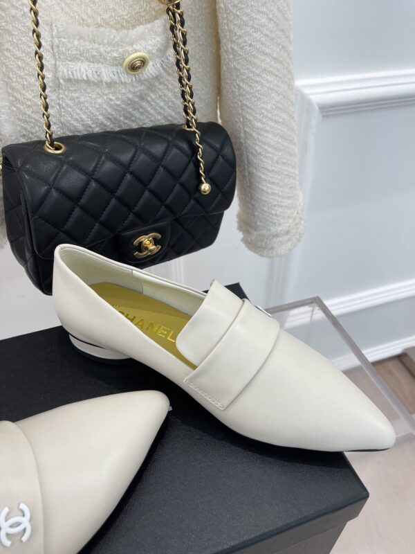 Chanel Women's Loafer With Logo White For Women