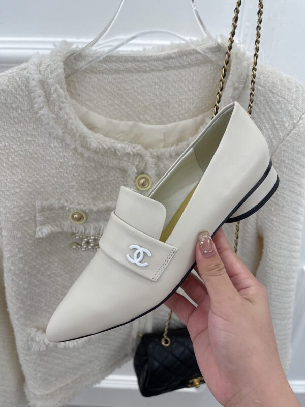 Chanel Women's Loafer With Logo White For Women