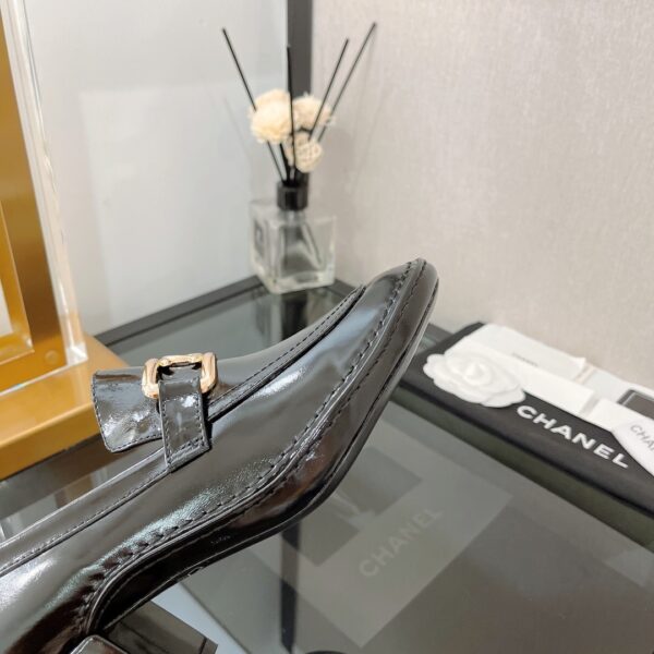 Chanel Women's Loafers Black For Women G39320 X56701 94305