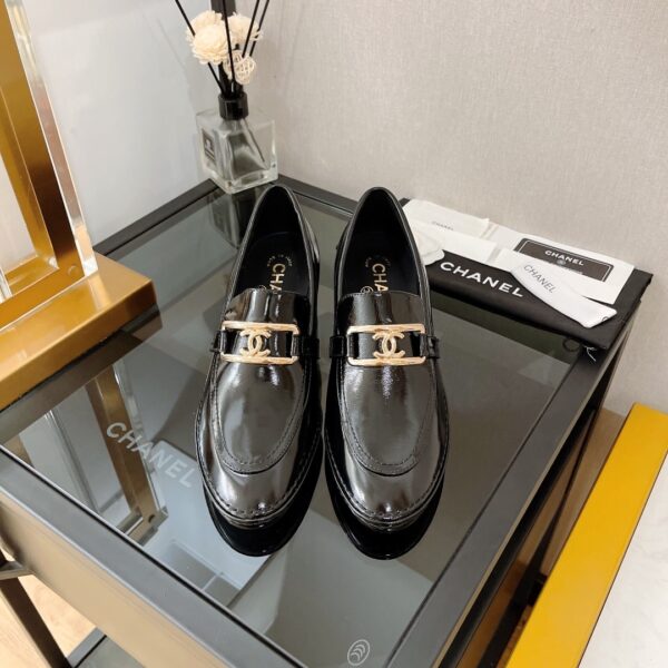Chanel Women's Loafers Black For Women G39320 X56701 94305