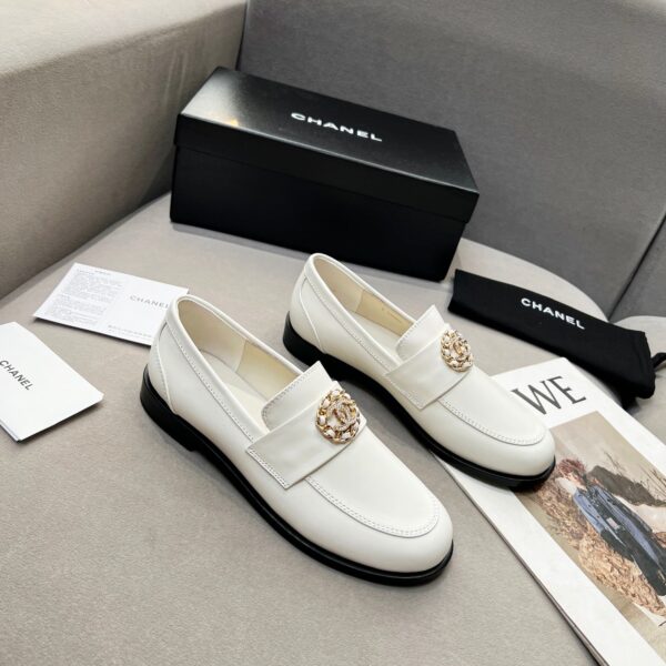 Chanel Women's Loafers White For Women