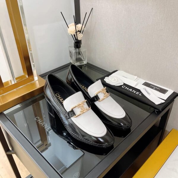 Chanel Women's Loafers White For Women