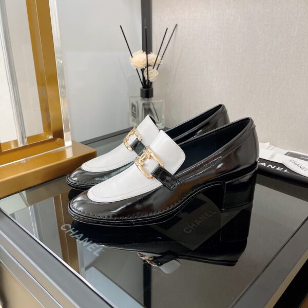 Chanel Women's Loafers White For Women