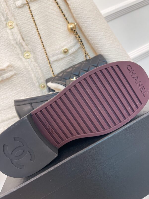 Chanel Women's Loafers With Lining Black For Women