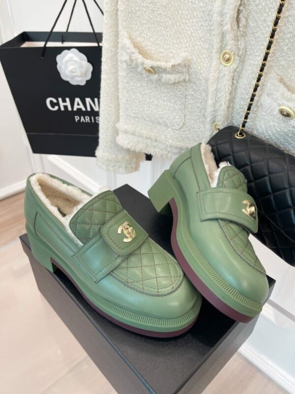 Chanel Women's Loafers With Lining Green For Women