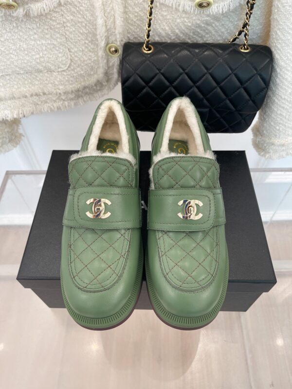 Chanel Women's Loafers With Lining Green For Women