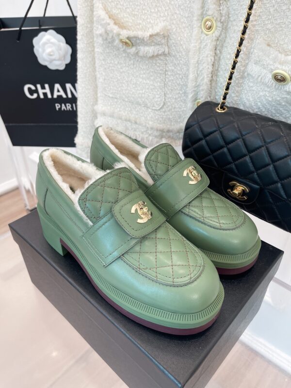 Chanel Women's Loafers With Lining Green For Women