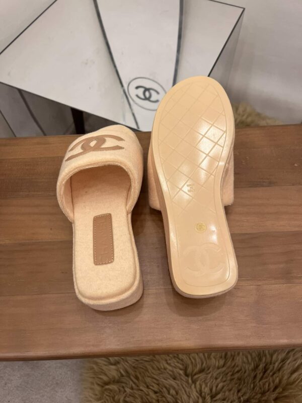 Chanel Women's Mules Beige For Women 1.5in/4cm
