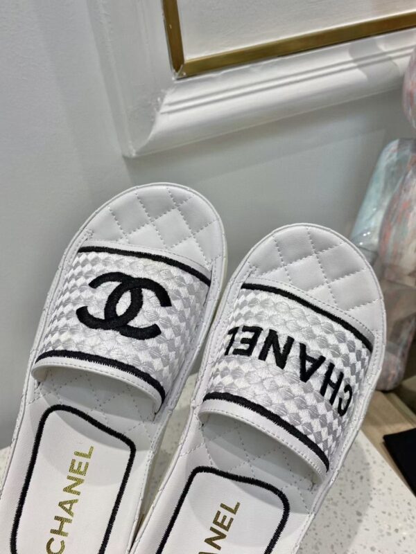 Chanel Women's Mules Black And White For Women