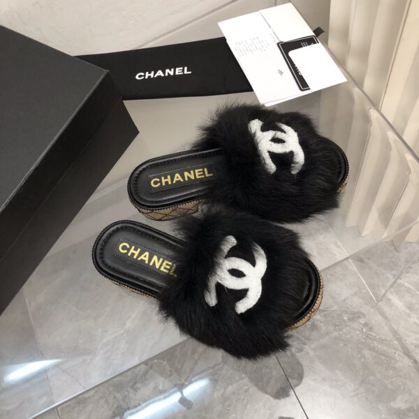 Chanel Women's Mules Black For Women 1.4in/3.5cm G39357 X56716 K4791
