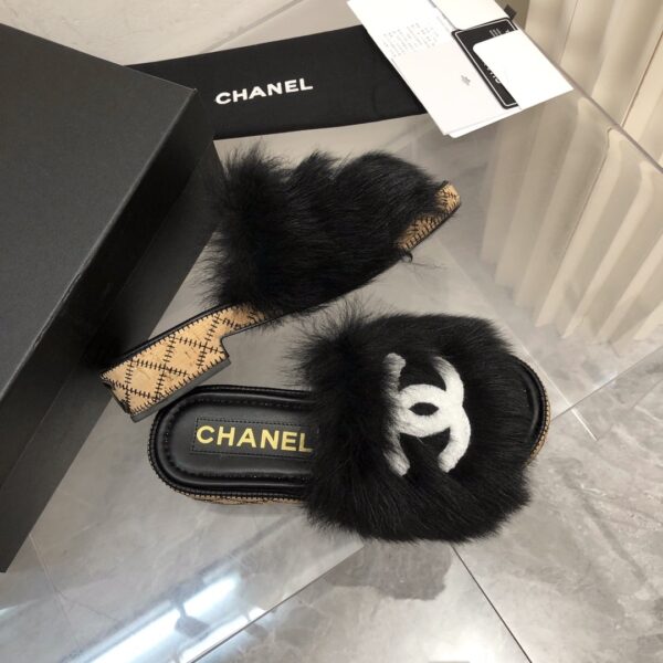 Chanel Women's Mules Black For Women 1.4in/3.5cm G39357 X56716 K4791