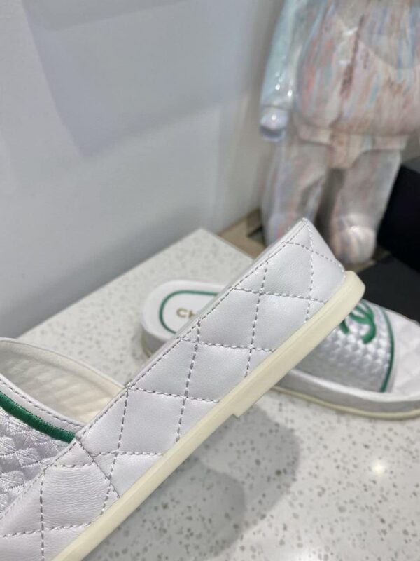 Chanel Women's Mules Green And White For Women