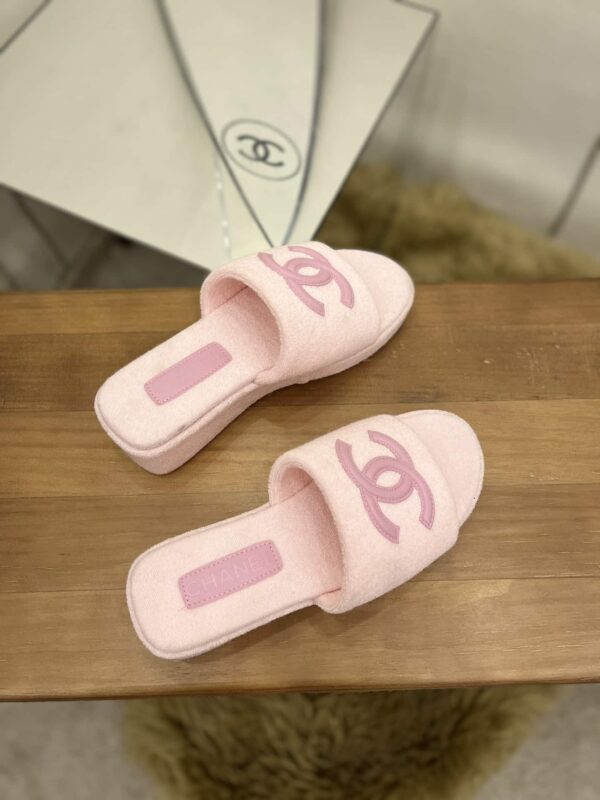 Chanel Women's Mules Pink For Women 1.5in/4cm