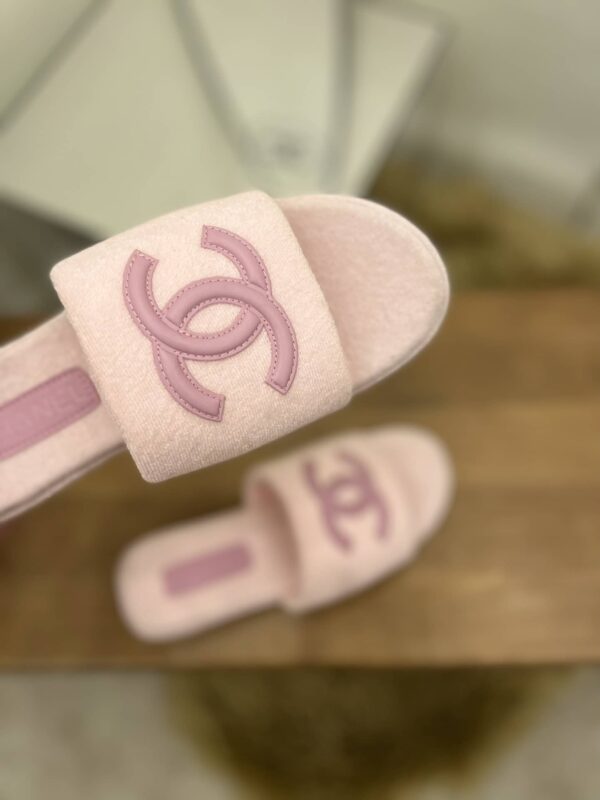 Chanel Women's Mules Pink For Women 1.5in/4cm