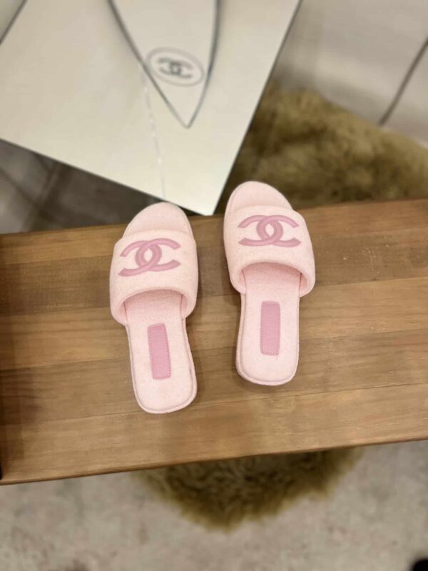 Chanel Women's Mules Pink For Women 1.5in/4cm
