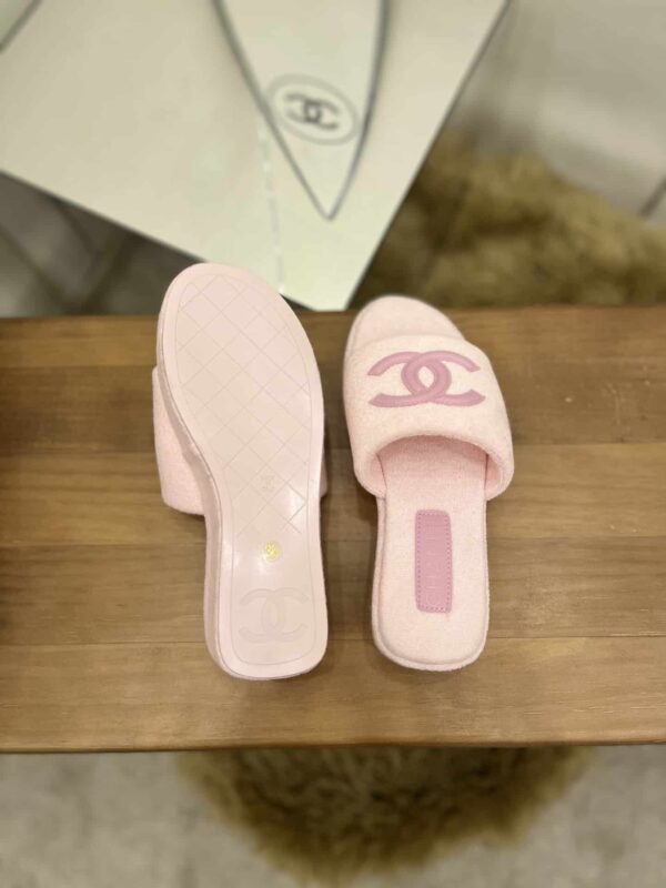 Chanel Women's Mules Pink For Women 1.5in/4cm
