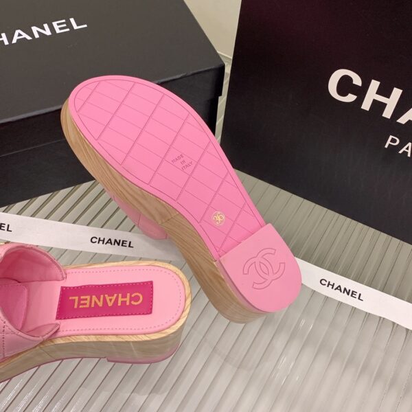 Chanel Women's Mules Pink For Women