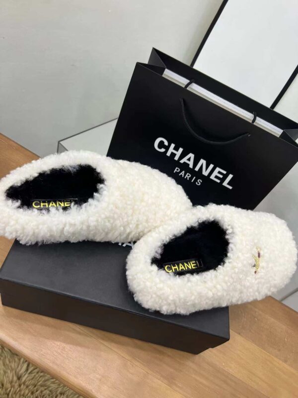 Chanel Women's Mules White For Women
