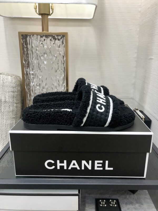 Chanel Women's Mules With Lining Black For Women 1.2in/3cm