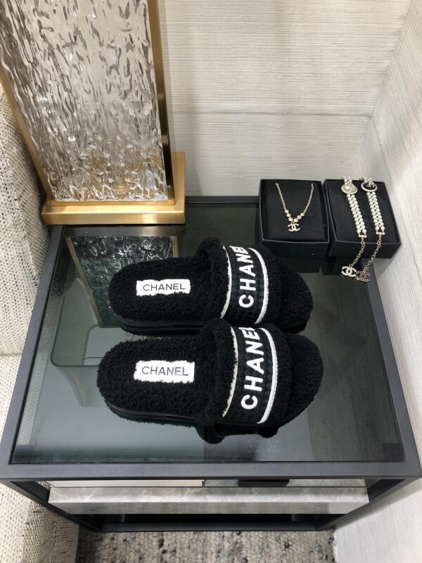 Chanel Women's Mules With Lining Black For Women 1.2in/3cm