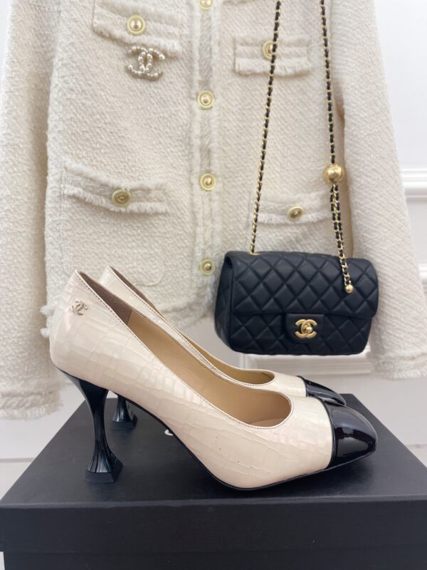 Chanel Women's Pump & Grosgrain Beige For Women