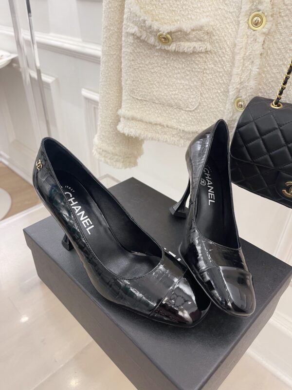 Chanel Women's Pump & Grosgrain Black For Women