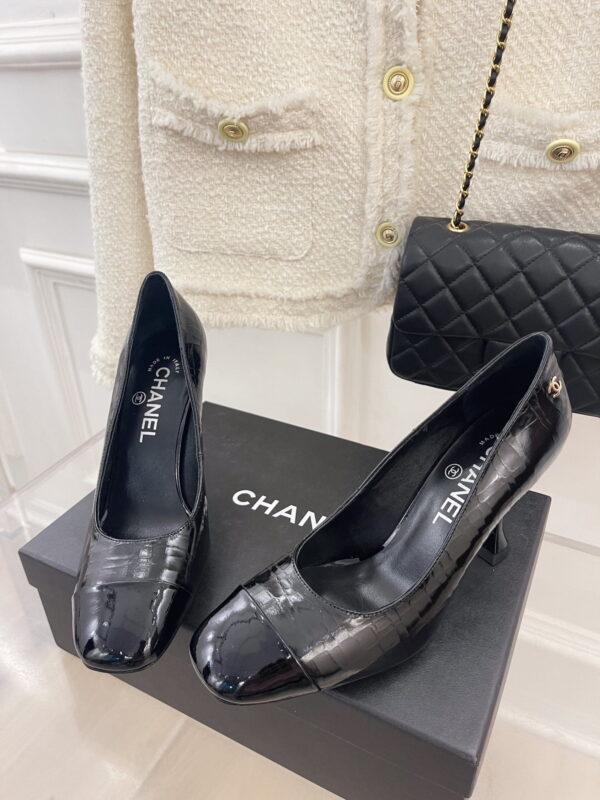 Chanel Women's Pump & Grosgrain Black For Women