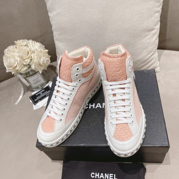 Chanel Women's Schuhe Sneaker Light Pink For Women