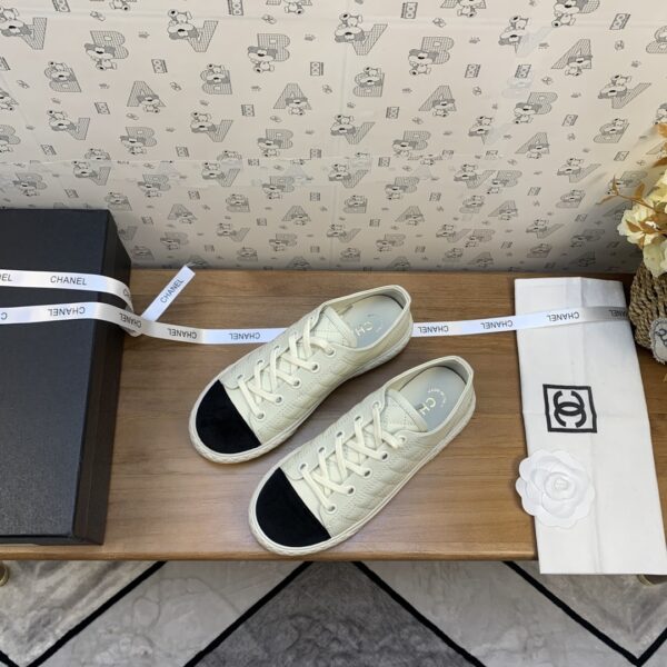 Chanel Women's Sneakers White And Black For Women