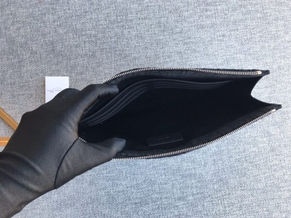 1:1 Replica Christian Dior A5 Pouch Black Unisex 10.5in/27cm CD 2ESCA338YSE_H03E
