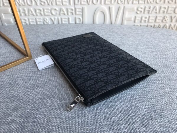 1:1 Replica Christian Dior A5 Pouch Black Unisex 10.5in/27cm CD 2ESCA338YSE_H03E