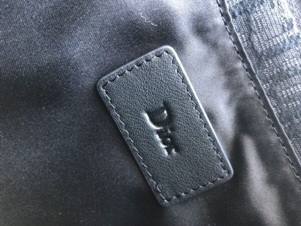 1:1 Replica Christian Dior A5 Pouch Black Unisex 10.5in/27cm CD 2ESCA338YSE_H03E