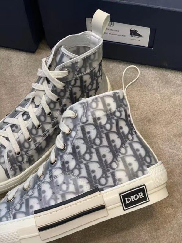 Christian Dior B23 High-Top Sneaker White And Black Dior Oblique Canvas White/Black For Women CD 3SH118YJP_H069