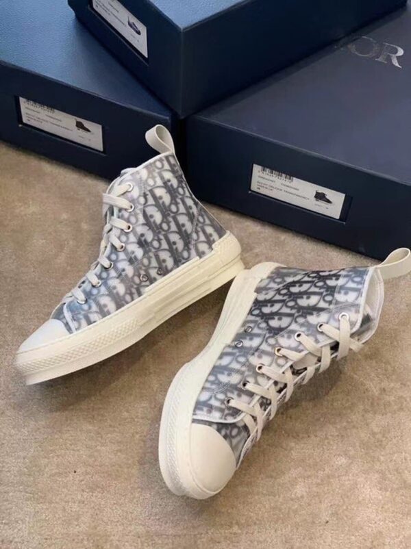 Christian Dior B23 High-Top Sneaker White And Black Dior Oblique Canvas White/Black For Women CD 3SH118YJP_H069