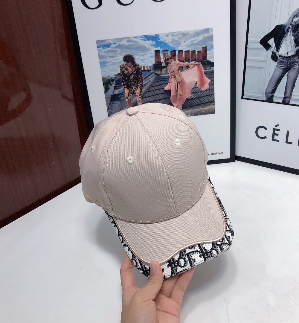 Christian Dior Baseball Cap Beige