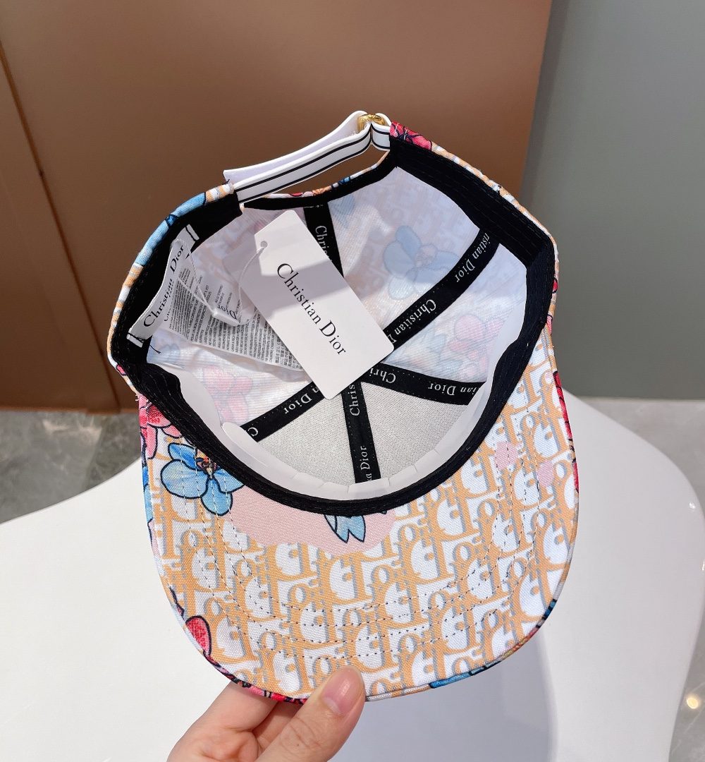 Christian Dior Baseball Cap White/Beige Cap