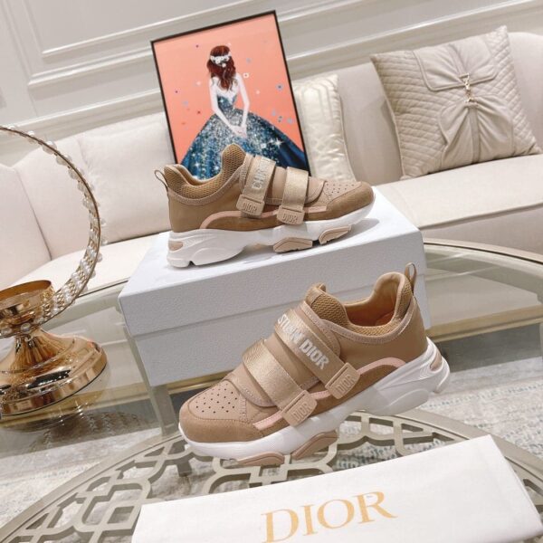 Christian Dior D-Wander Sneaker Technical Fabric Brown For Women CD