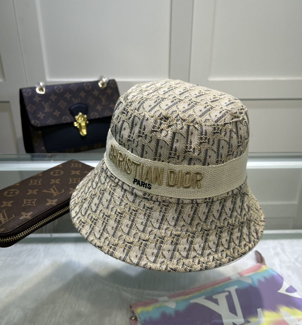 Christian Dior Dioresort Big Brim Hat Beige Hat