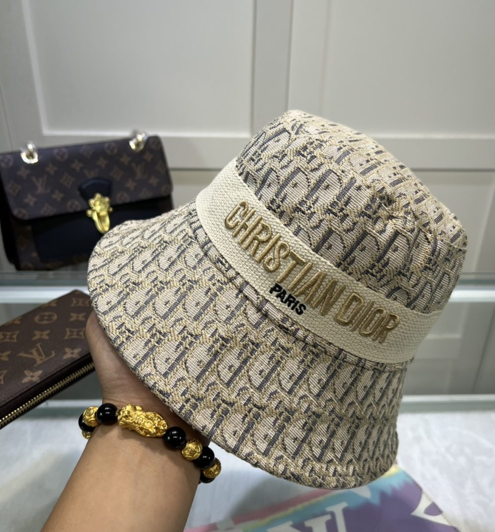 Christian Dior Dioresort Big Brim Hat Beige Hat