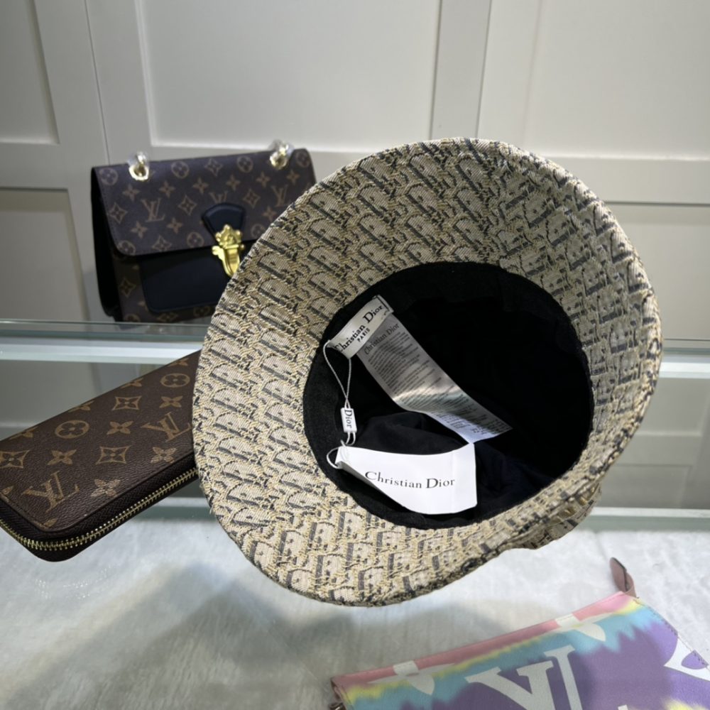 Christian Dior Dioresort Big Brim Hat Beige Hat - Image 2