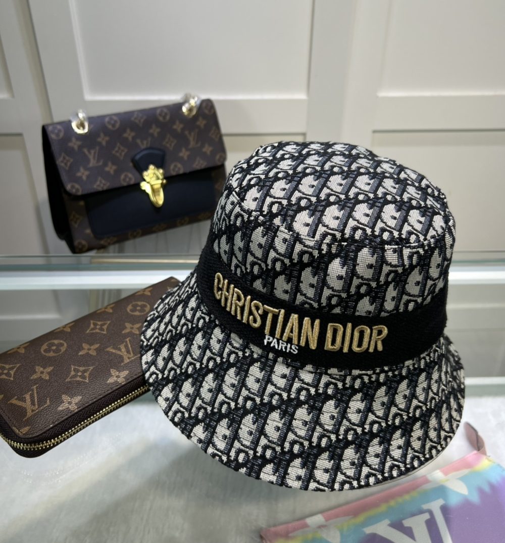 Christian Dior Dioresort Big Brim Hat Black Hat