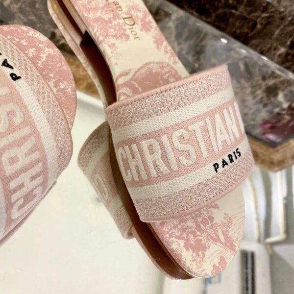 Christian Dior Dway Slide Peony Pink Toile De Jouy Embroidered Cotton Pink For Women CD KCQ209TJE_S61W