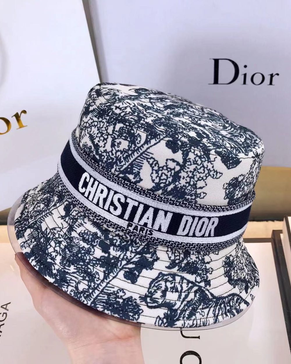 Christian Dior Jack Dior Bucket Hat With Multiple Color