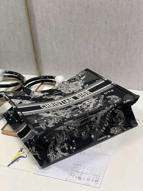 1:1 Replica Christian Dior Large Dior Book Tote Black And White, For Women, Women’s Handbags 16.5in/42cm CD