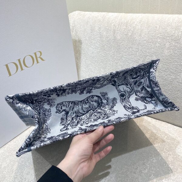 1:1 Replica Christian Dior Large Dior Book Tote Blue and White Cornely Embroidery, Blue, For Women Women’s Handbags, Shoulder Bags, 42cm CD M1286ZRGO_M928
