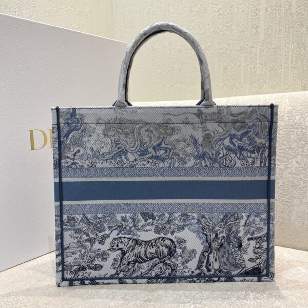 1:1 Replica Christian Dior Large Dior Book Tote Blue and White Cornely Embroidery, Blue, For Women Women’s Handbags, Shoulder Bags, 42cm CD M1286ZRGO_M928