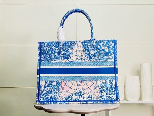 1:1 Replica Christian Dior Large Dior Book Tote Blue For Women 16.5in/42cm CD M1286ZRIW